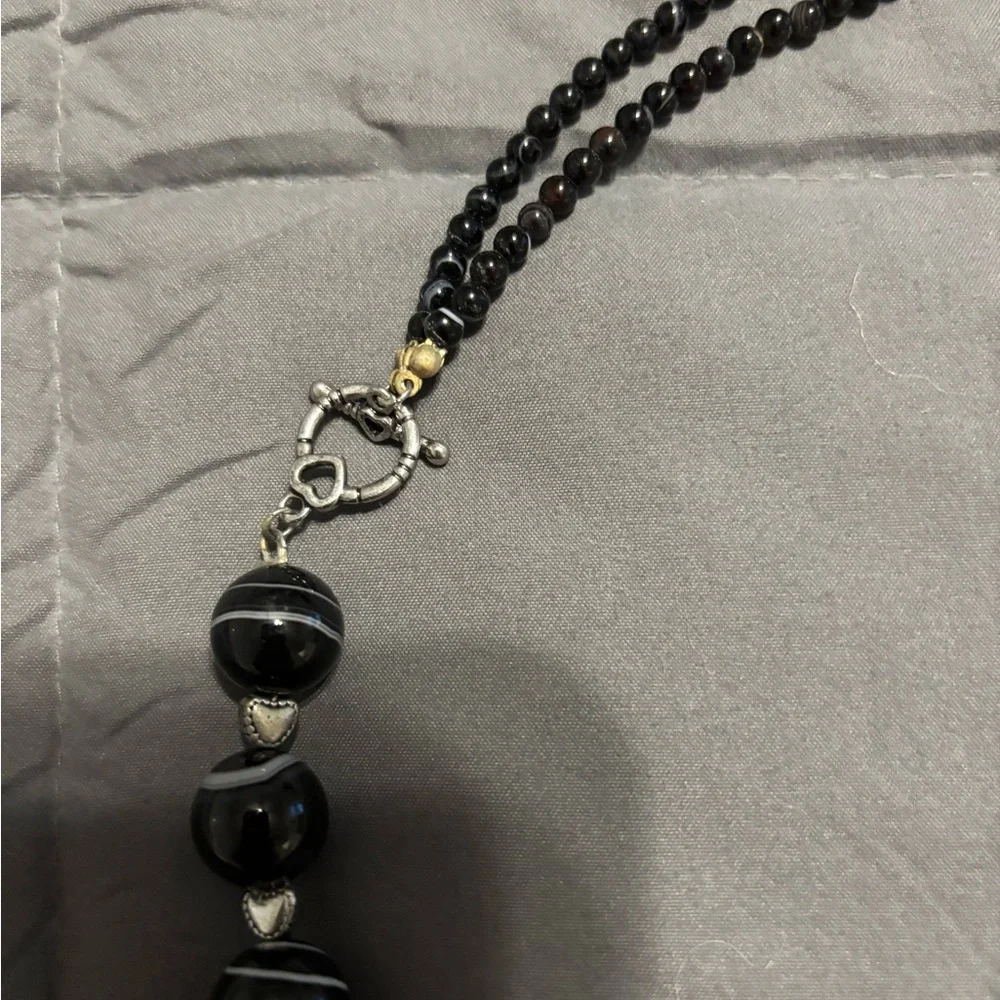 Elegant Black Beaded Necklace - Picture 3 of 13
